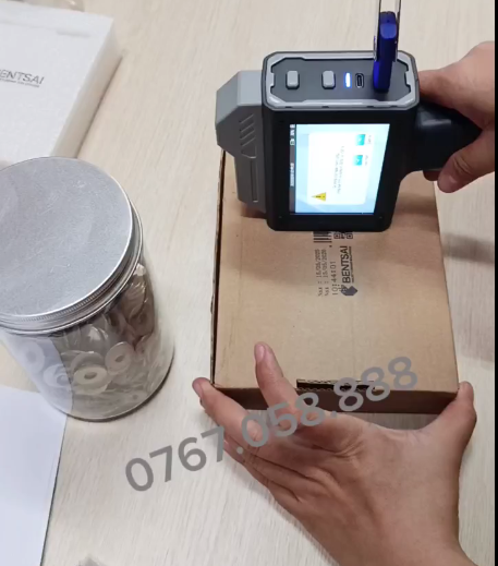 Máy in date cầm tay có hỗ trợ in mã QR barcode không? Năm 2025